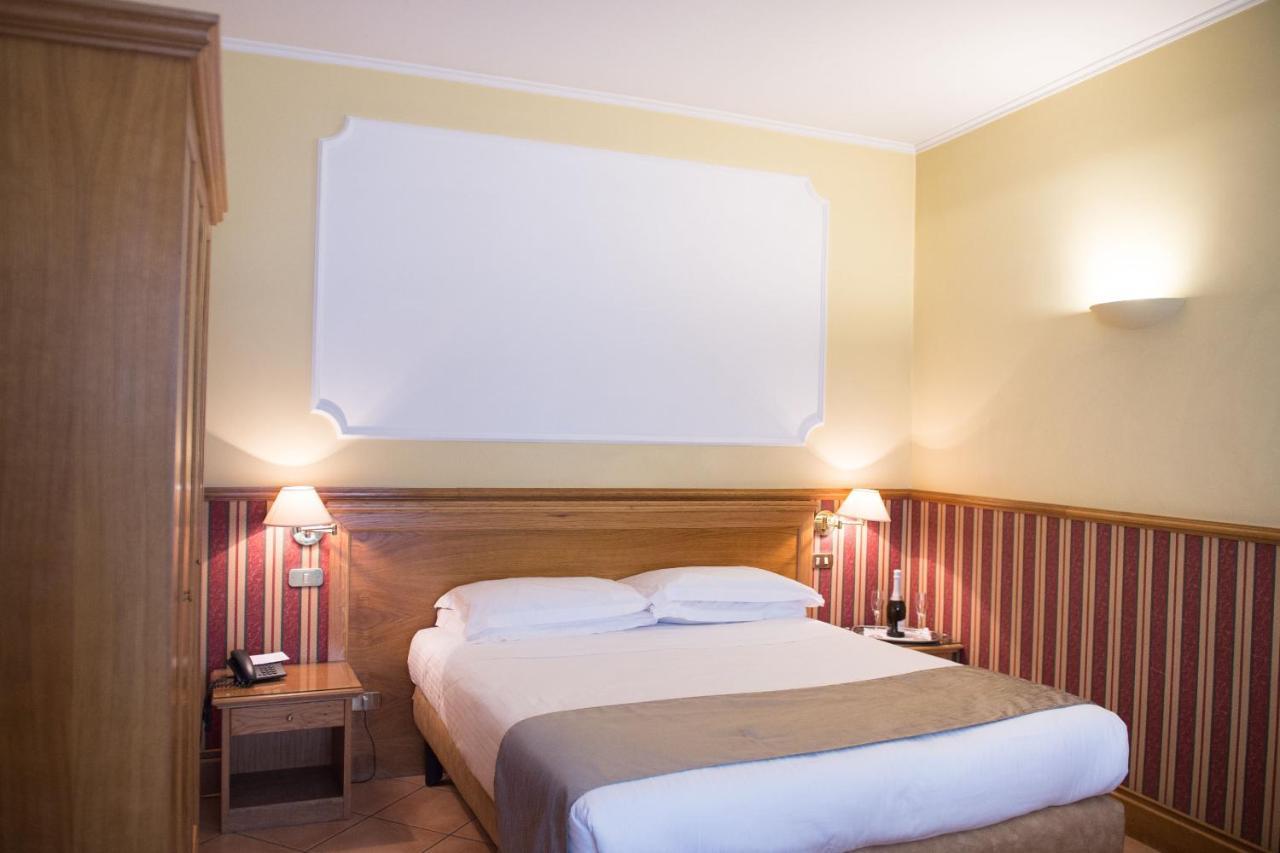 Hotel Leopardi Napoli Eksteriør bilde
