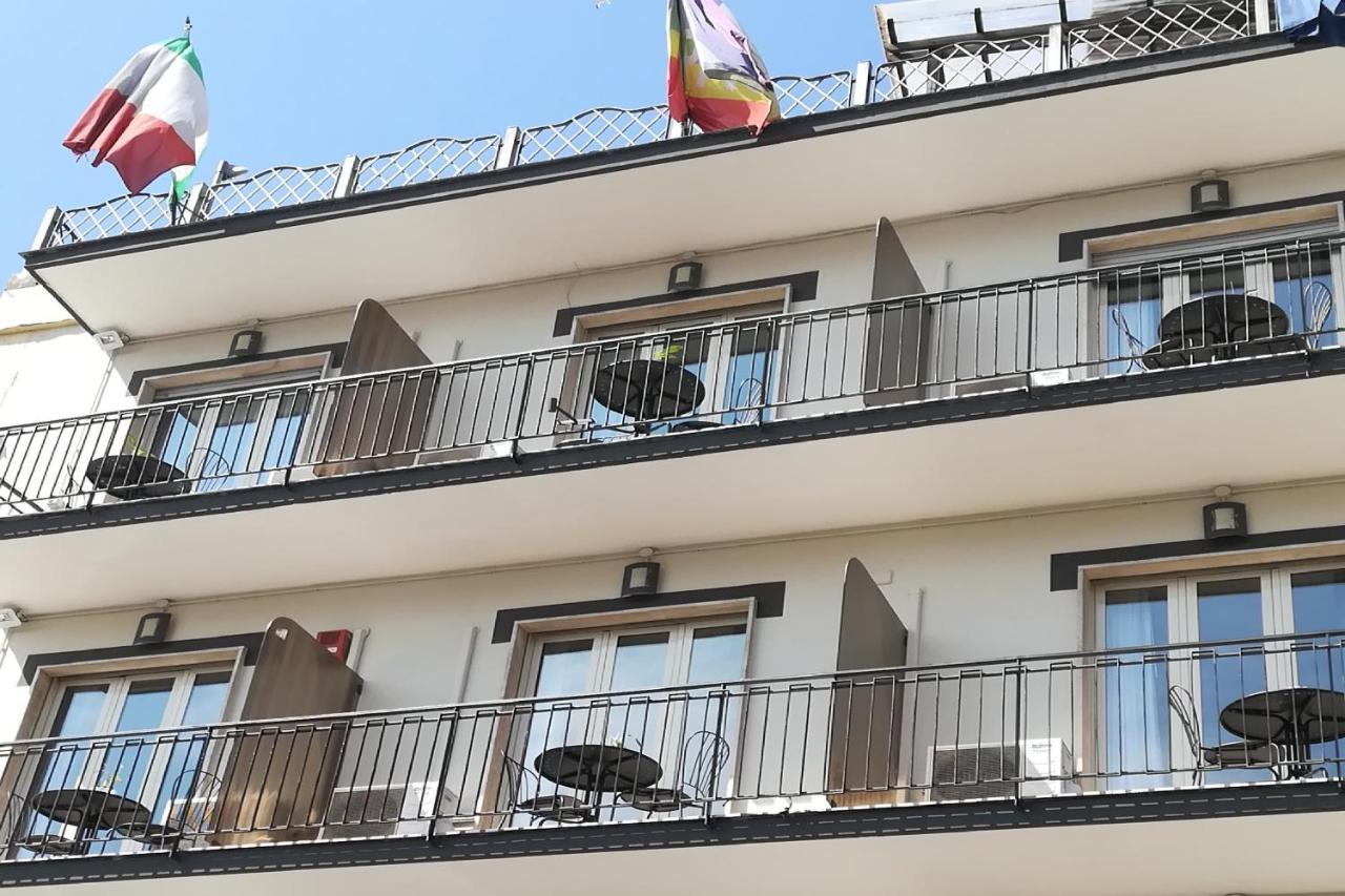 Hotel Leopardi Napoli Eksteriør bilde